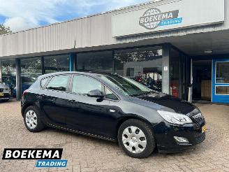 Coche accidentado Opel Astra 1.3 CDTi S/S Edition Cruise Airco NAP 2012/1