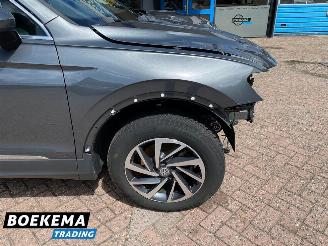 Volkswagen Tiguan 1.4 TSI 150PK ACT DSG Navi Clima ACC Stoelverw. Comfortline Business R picture 9