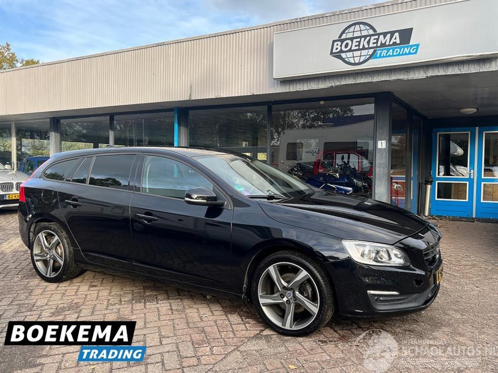 Volvo V-60 1.5 T3 Polar R-Design Automaat Navi Cruise Clima PDC