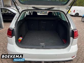 Volkswagen Golf Variant 1.5 TSI 150PK Highline R-Line Stoelverw. ACC Camera Navi Clima picture 18