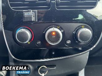 Renault Clio 0.9 TCe Night&Day Navi Cruise Airco Bass Reflex picture 24