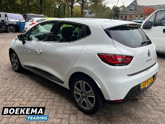 Renault Clio 0.9 TCe Night&Day Navi Cruise Airco Bass Reflex picture 3