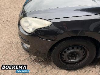Hyundai I-30 1.6i Dynamic Automaat Clima Elektrische Ramen picture 6