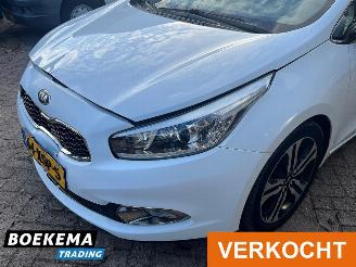 Kia Cee d cee'd 1.6 GDI Plus Pack Leer Navi Cruise Clima picture 8