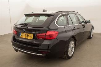BMW 3-serie 320i Luxury Edition Automaat 60.598 km picture 4