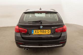 BMW 3-serie 320i Luxury Edition Automaat 60.598 km picture 41