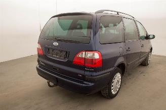 Ford Galaxy 1.9 TDI 85 kw 7 persoons picture 4