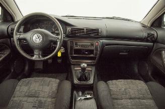 Volkswagen Passat 1.9 TDI Trendline Airco picture 5
