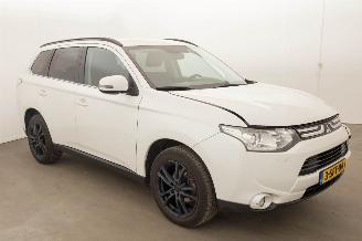 Mitsubishi Outlander 2,0 Intense + 7 pers. Automaat picture 2