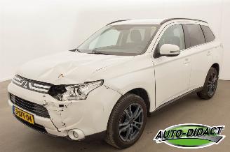 Mitsubishi Outlander 2,0 Intense + 7 pers. Automaat picture 1