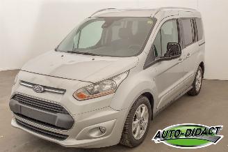 Damaged car Ford Transit 1.0 74KW 5Personen Airco 2015/4