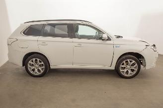 Mitsubishi Outlander 2.0 PHEV Instyle + Automaat picture 60