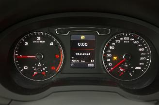 Audi Q3 2.0 TDI Automaat Leer Navi picture 6