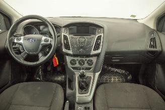 Ford Focus 1.0 Navi Motor schade EcoBoost Edition picture 5