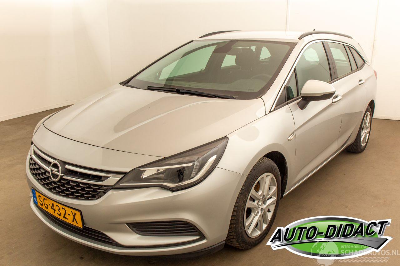 Opel Astra Sport Tourer 1.6 CDTI Navi Business +