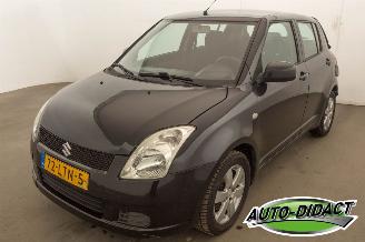 Unfallwagen Suzuki Swift 1.3 Airco Cool 2010/6