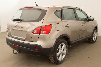 Nissan Qashqai 2.0 Pano 4WD picture 4