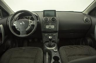 Nissan Qashqai 2.0 Pano 4WD picture 5