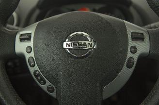 Nissan Qashqai 2.0 Pano 4WD picture 12