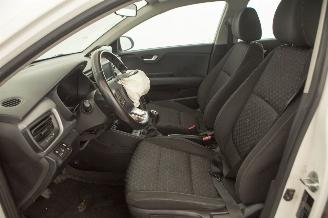 Kia Rio TGDI Navi ComfortPlusline Navigator picture 23