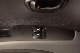 Hyundai I-10 1.1 Active picture 14