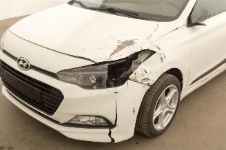 Hyundai I-20 1.0 T-GDI Navi picture 36
