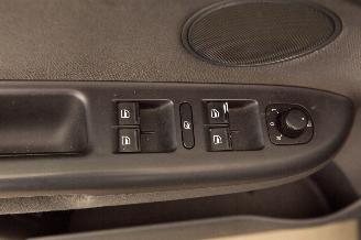 Volkswagen Golf plus 1.9 TDI Airco picture 14