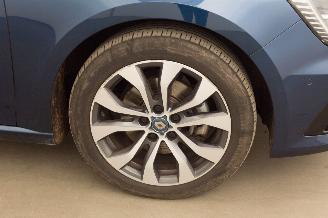 Renault Mégane Estate 1.6 E-tech Plug in Hybrid 160 business picture 31
