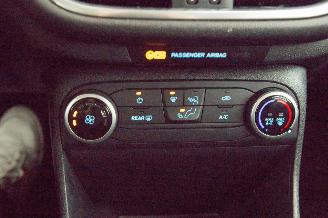 Ford Fiesta 1.0 EcoBoost 90.426 km Connected picture 10
