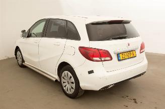 Mercedes B-klasse 220D motorkapot Ambition picture 3