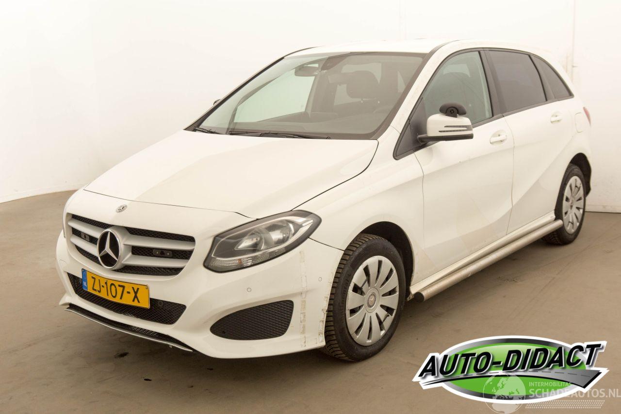 Mercedes B-klasse 220D motorkapot Ambition