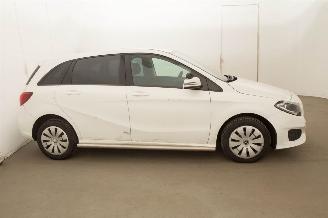 Mercedes B-klasse 220D motorkapot Ambition picture 31