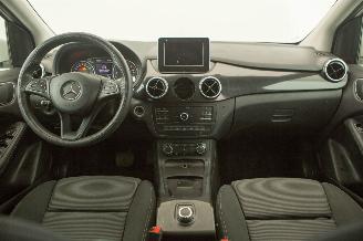 Mercedes B-klasse 220D motorkapot Ambition picture 5