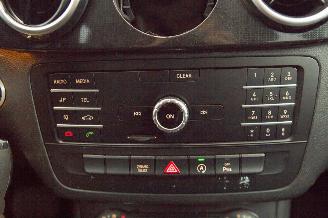 Mercedes B-klasse 220D motorkapot Ambition picture 9