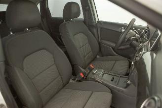 Mercedes B-klasse 220D motorkapot Ambition picture 21