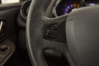 Renault Clio 0.9 TCe Dynamique picture 12