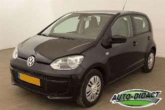 damaged passenger cars Volkswagen Up! 1.0 Move Up! BlueMotion 2013/3