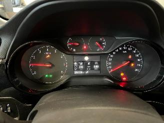 Opel Corsa 1.2 Edition 94.150 km picture 6