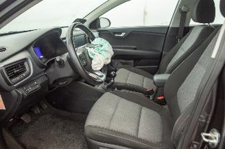 Kia Stonic 1.2 MPi 66.962 km Comfortplusline Navigator picture 23
