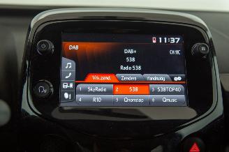 Toyota Aygo 1.0 VVT-i 77.320 km x-cite picture 9