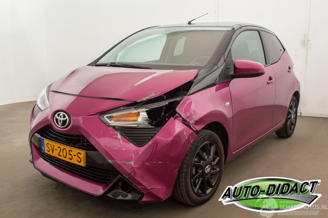 Toyota Aygo 1.0 VVT-i 77.320 km x-cite