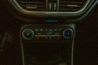 Ford Fiesta 1.0 EcoBoost 128.761 km picture 16
