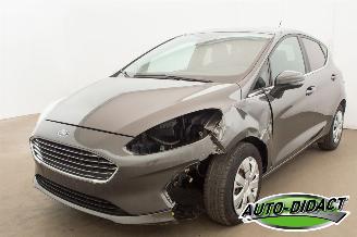 krockskadad bil auto Ford Fiesta 1.0 EcoBoost 128.761 km 2020/11