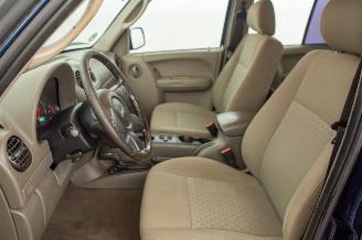 Jeep Cherokee 2.8 CRD Sport HR Automaat picture 22