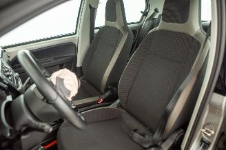 Volkswagen Up! 1.0 High Up Hagelschade op dak Bluemotion picture 20