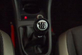 Volkswagen Up! 1.0 High Up Hagelschade op dak Bluemotion picture 12