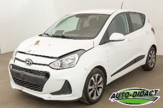 Damaged car Hyundai I-10 1.2i  77.028 km 2018/6