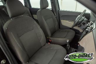 Dacia Lodgy 1.5 dCi 7 Pers. Airco picture 21