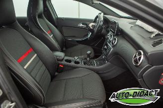 Mercedes A-klasse A180 Clima Navi picture 18