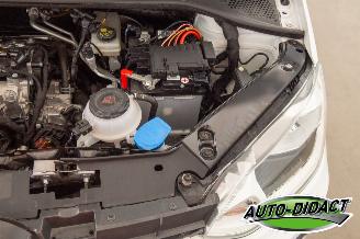Volkswagen Up! 1.0 38.545 km Airco picture 25